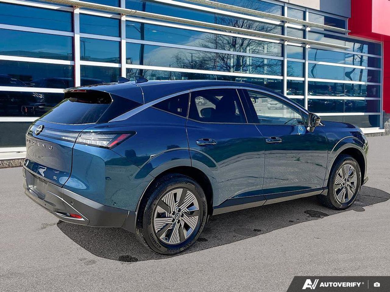 2025 Nissan Murano SL Photo