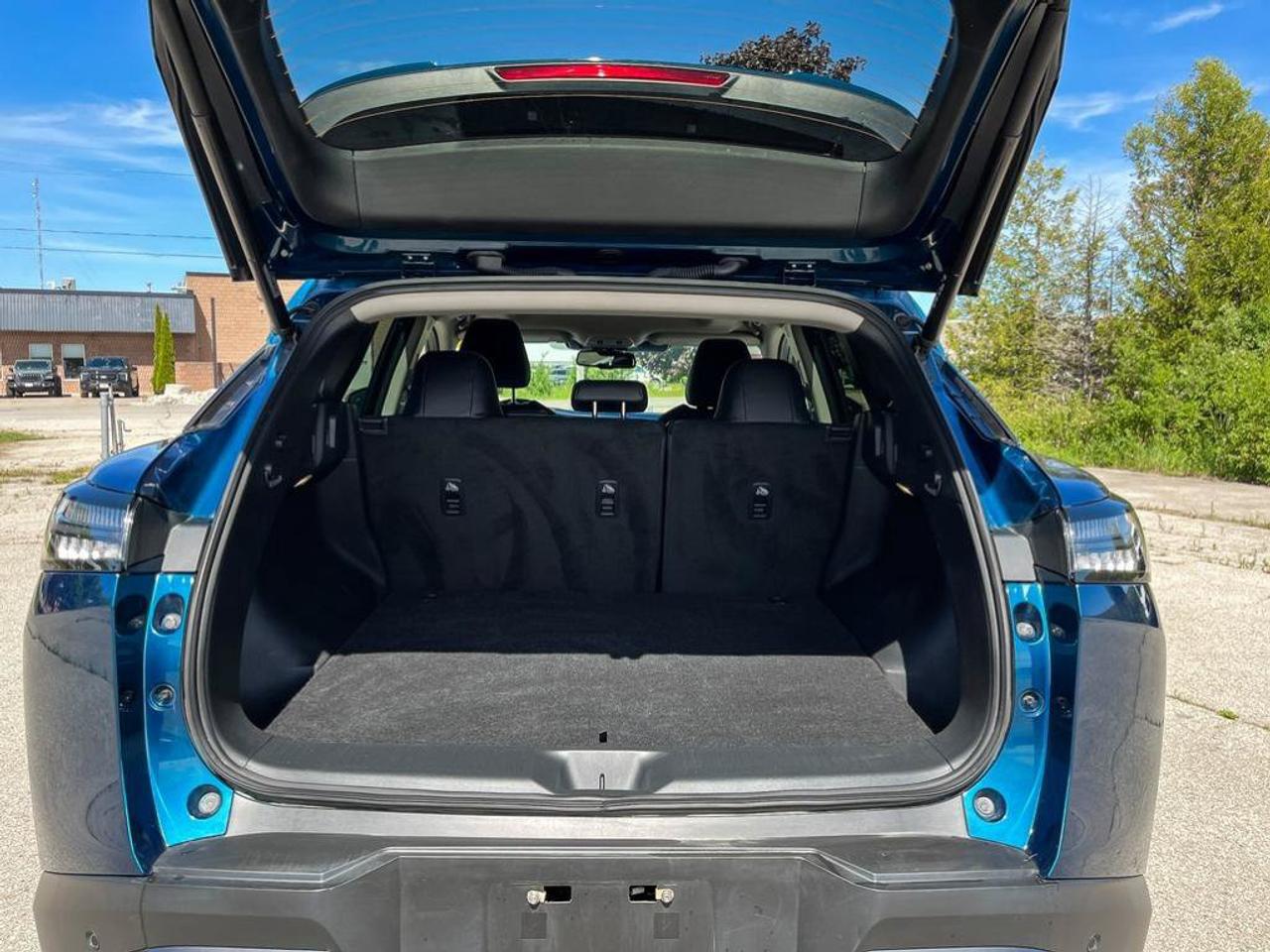 2025 Nissan Murano SL | One Owner | Clean CarFax | New Brakes | Panoramic Sunroof | Navigation | Blind-Spot| Photo
