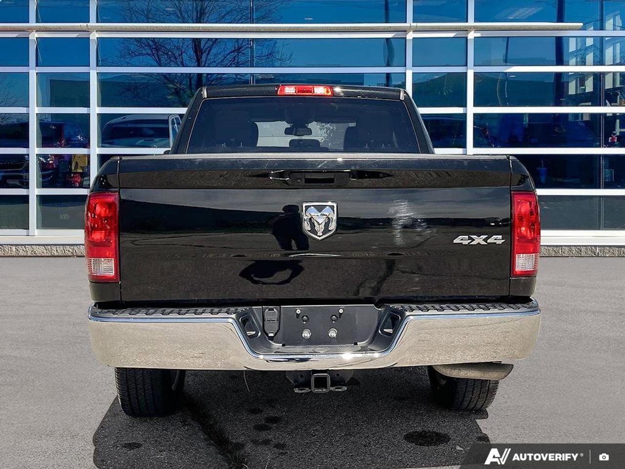 2023 RAM 1500 Classic Tradesman | V6 | 20 Alloys | Dual Zone Climate | CarPlay | Android Auto | Class IV Hitch Photo3