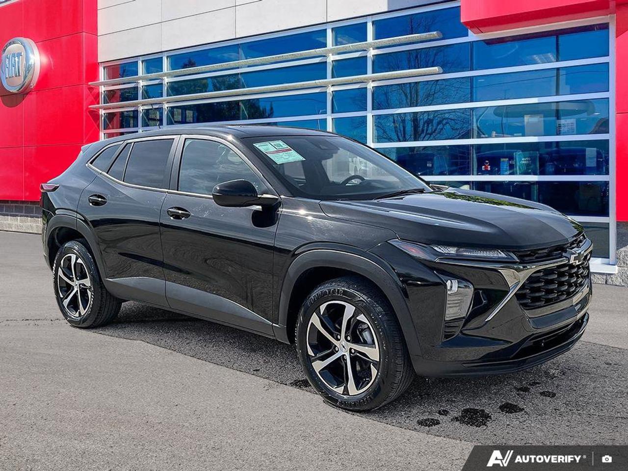 2025 Chevrolet Trax 1RS | Sunroof | CarPlay | Android Auto | Heated Seats & Steering Wheel | Lane Keep | Blind-Spot Photo