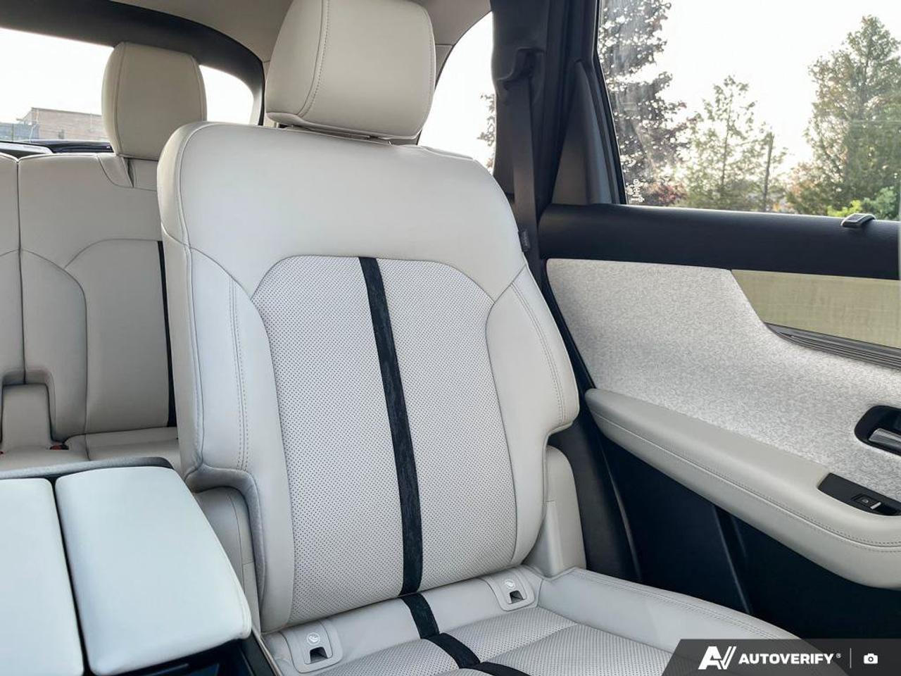 2024 Mazda CX-90 MHEV Signature Photo