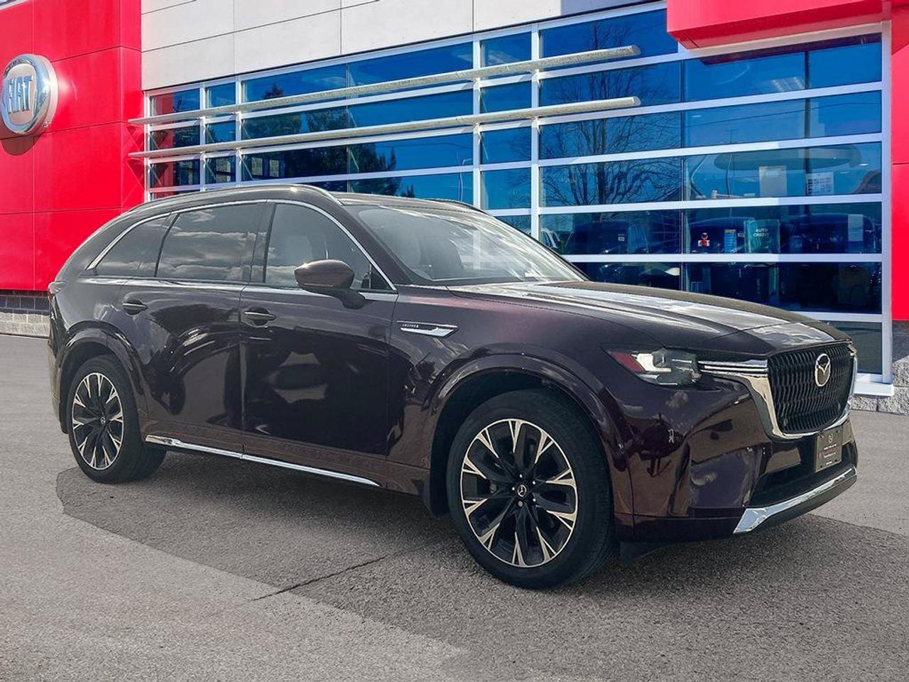 2024 Mazda CX-90 MHEV Signature | One Owner | Clean Carfax | Leather | Navigation | 6 Passenger | Ventilated Seats | Photo
