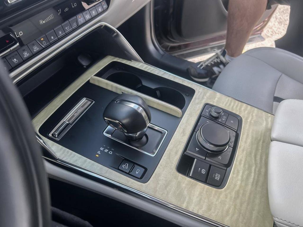 2024 Mazda CX-90 MHEV Signature | One Owner | Clean Carfax | Leather | Navigation | 6 Passenger | Ventilated Seats | Photo
