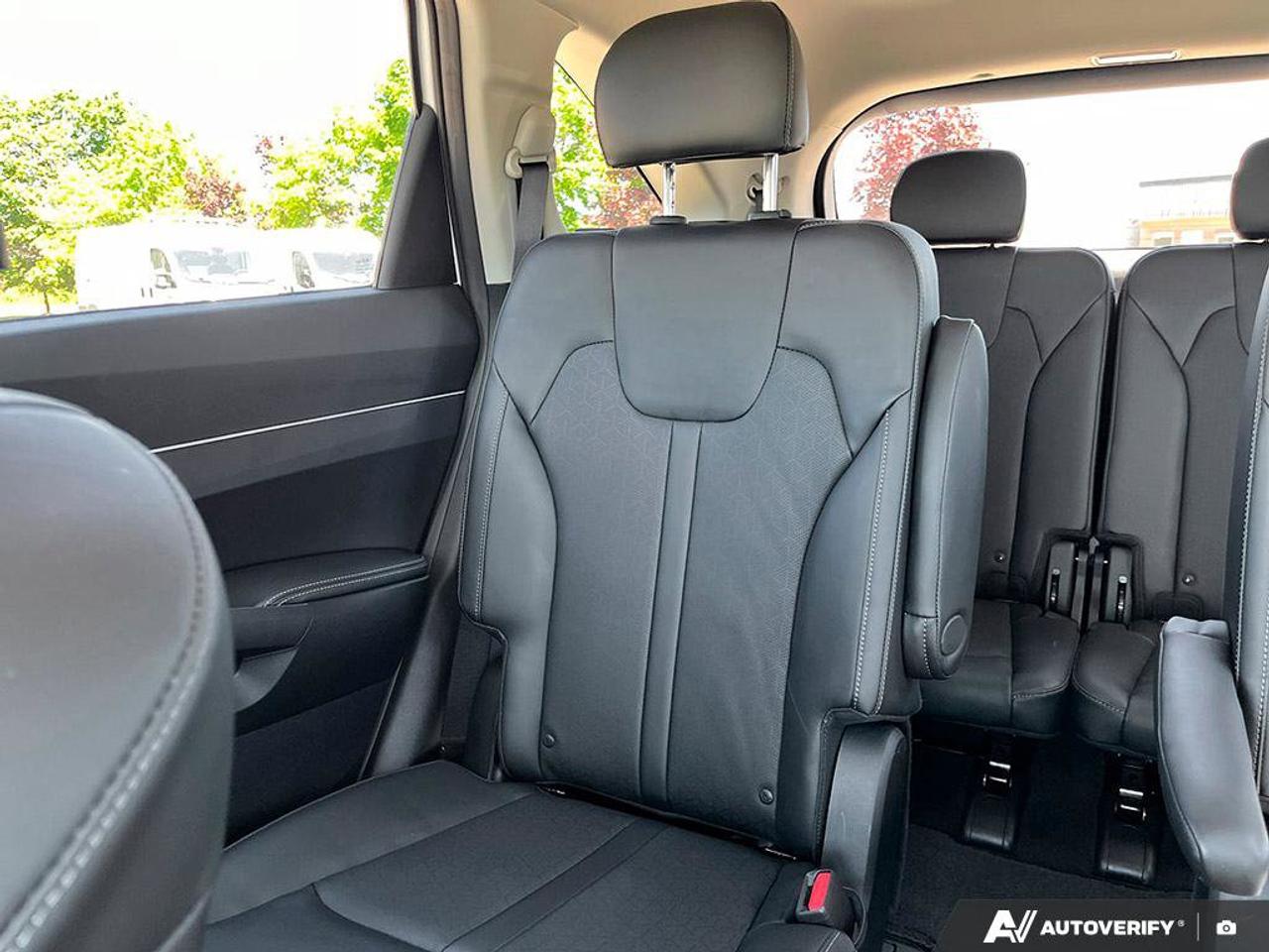 2021 Kia Sorento EX | Leather | Blind-Spot | Adaptive Cruise | Heated Steering Wheel | Heated Seats | CarPlay | Photo