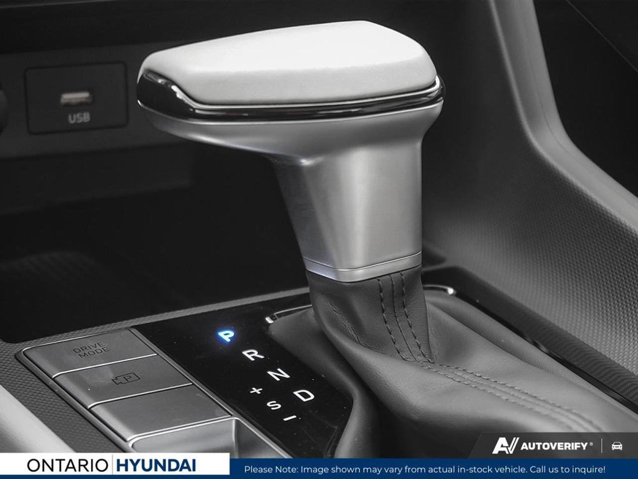 2026 Hyundai Elantra HEV Luxury w/Two-Tone Interior 4dr Sedan Photo