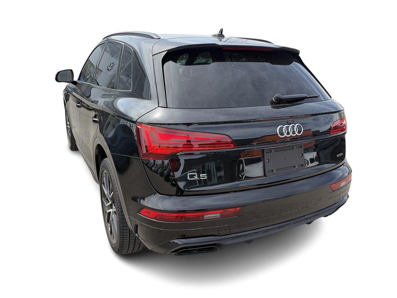 2022 Audi Q5 45 2.0T Progressiv quattro 7sp S Tronic Leather  A Photo