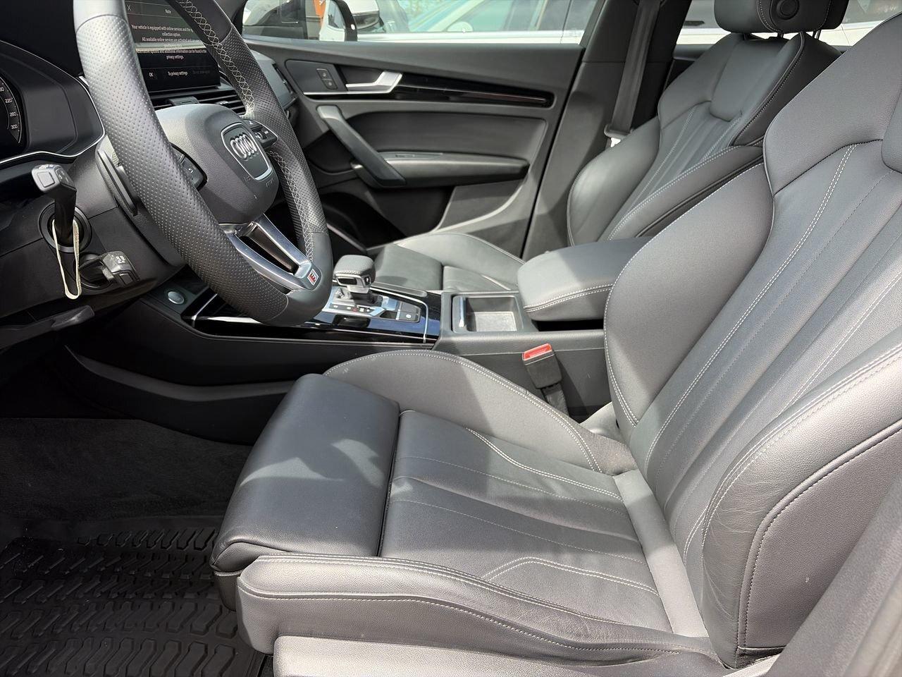 2022 Audi Q5 45 2.0T Progressiv quattro 7sp S Tronic Leather  A Photo