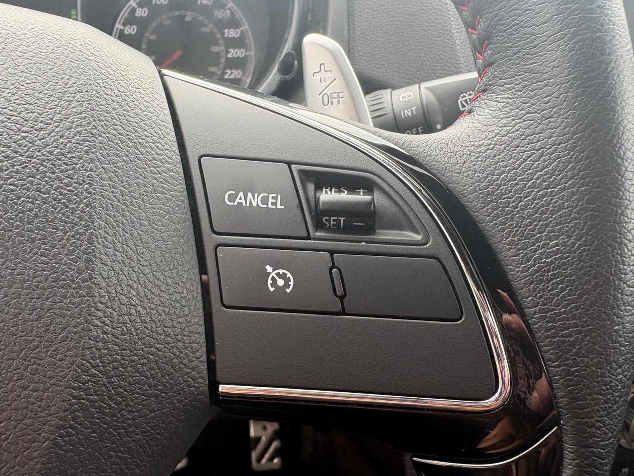 2023 Mitsubishi RVR LE 4dr AWC Photo