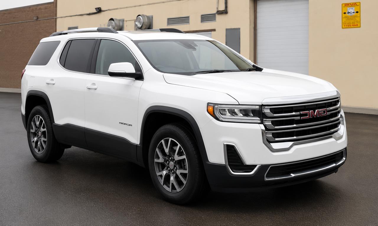2020 GMC Acadia SLE - 7 PASSENGER