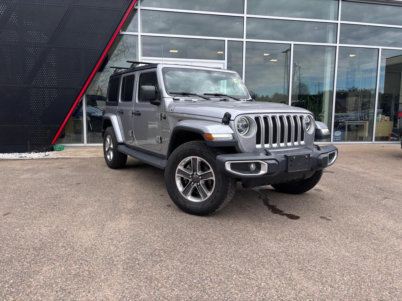 2019 Jeep WRANGLER UNLIMITED Sahara 4dr 4x4 Photo