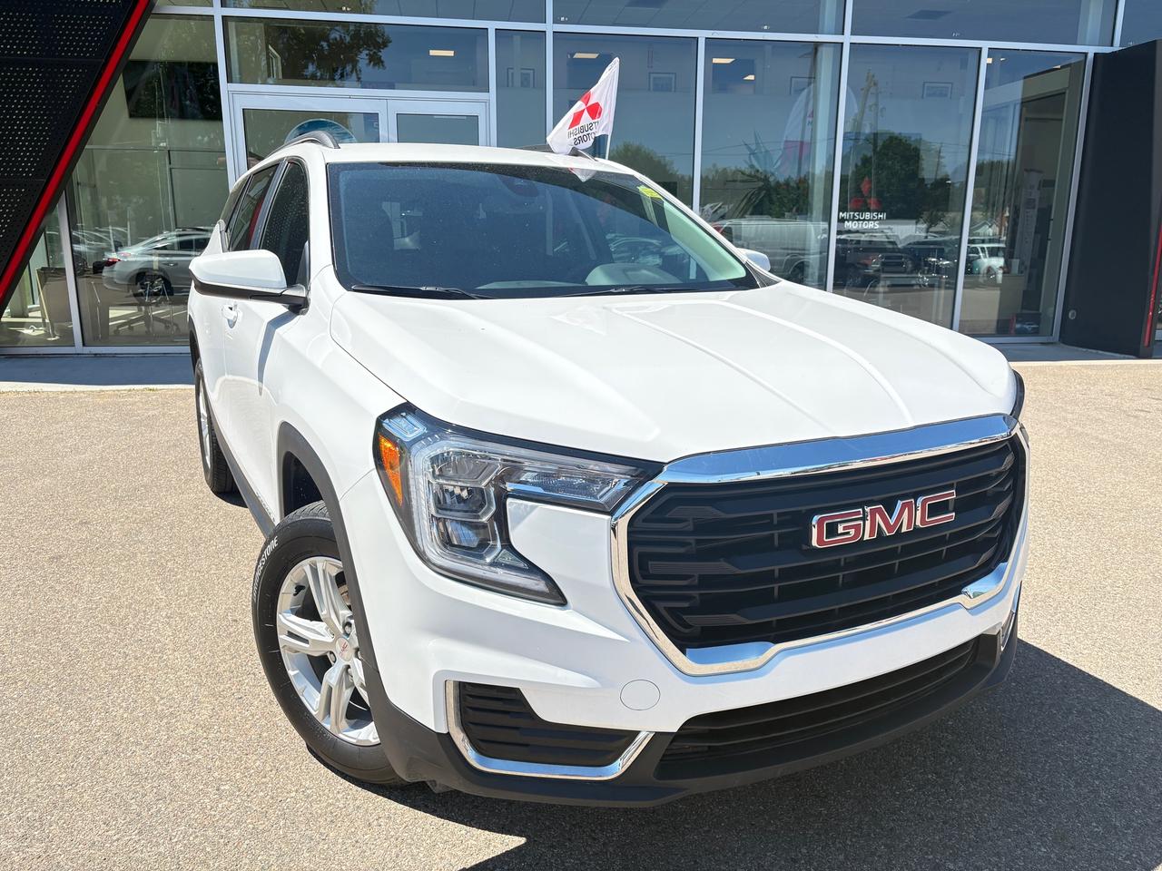 2024 GMC Terrain SLE 4dr All-Wheel Drive Photo0