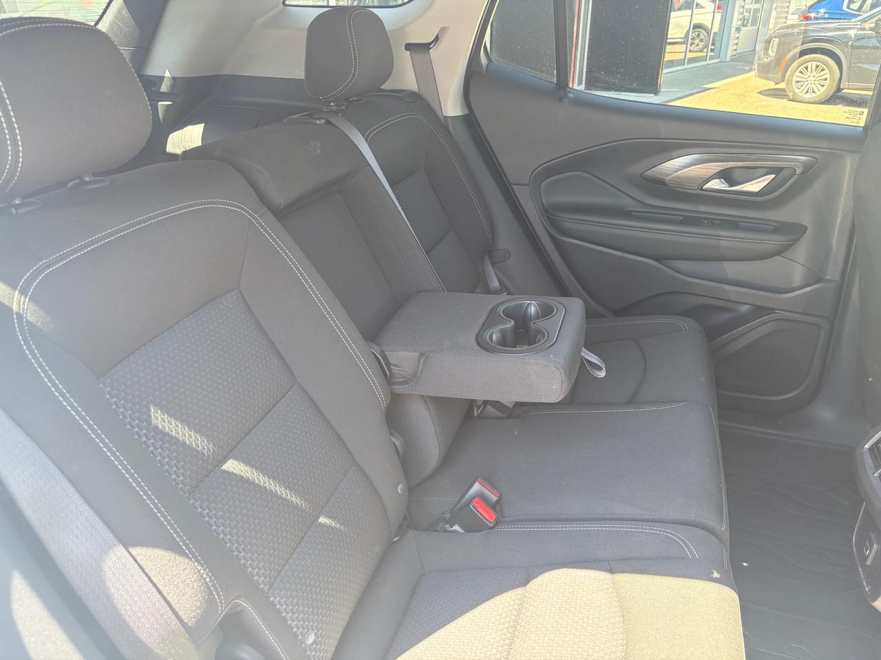2024 GMC Terrain SLE 4dr All-Wheel Drive Photo
