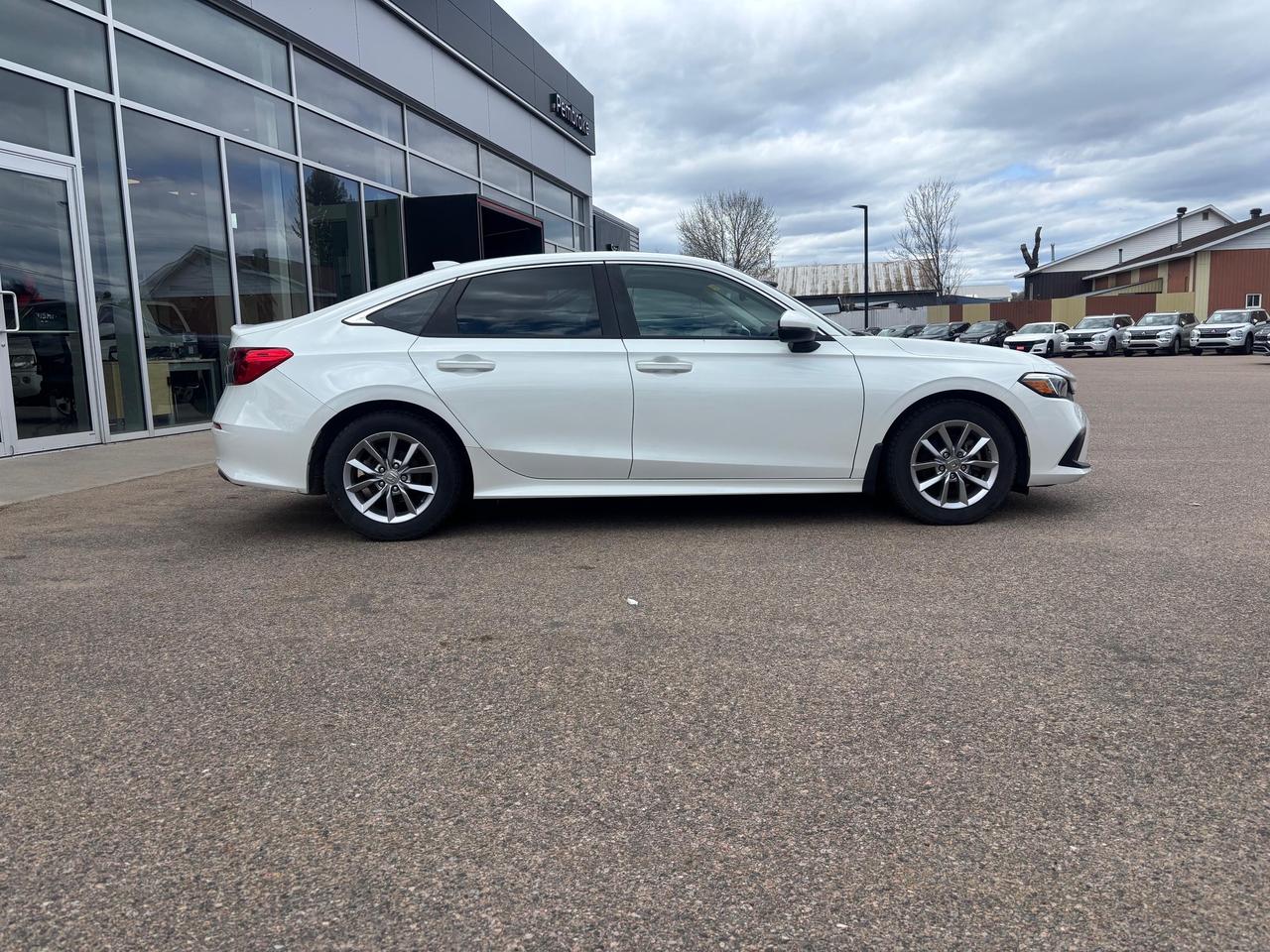 2022 Honda Civic EX 4dr Sedan Photo