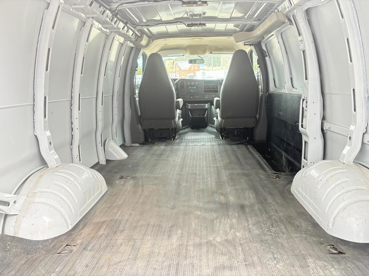 2024 GMC Savana 2500 Work Van Rear-Wheel Drive Cargo Van Photo