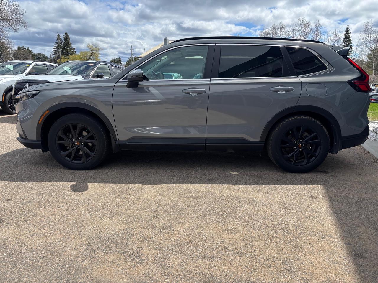 2023 Honda CR-V Sport-B 4dr All-Wheel Drive Photo