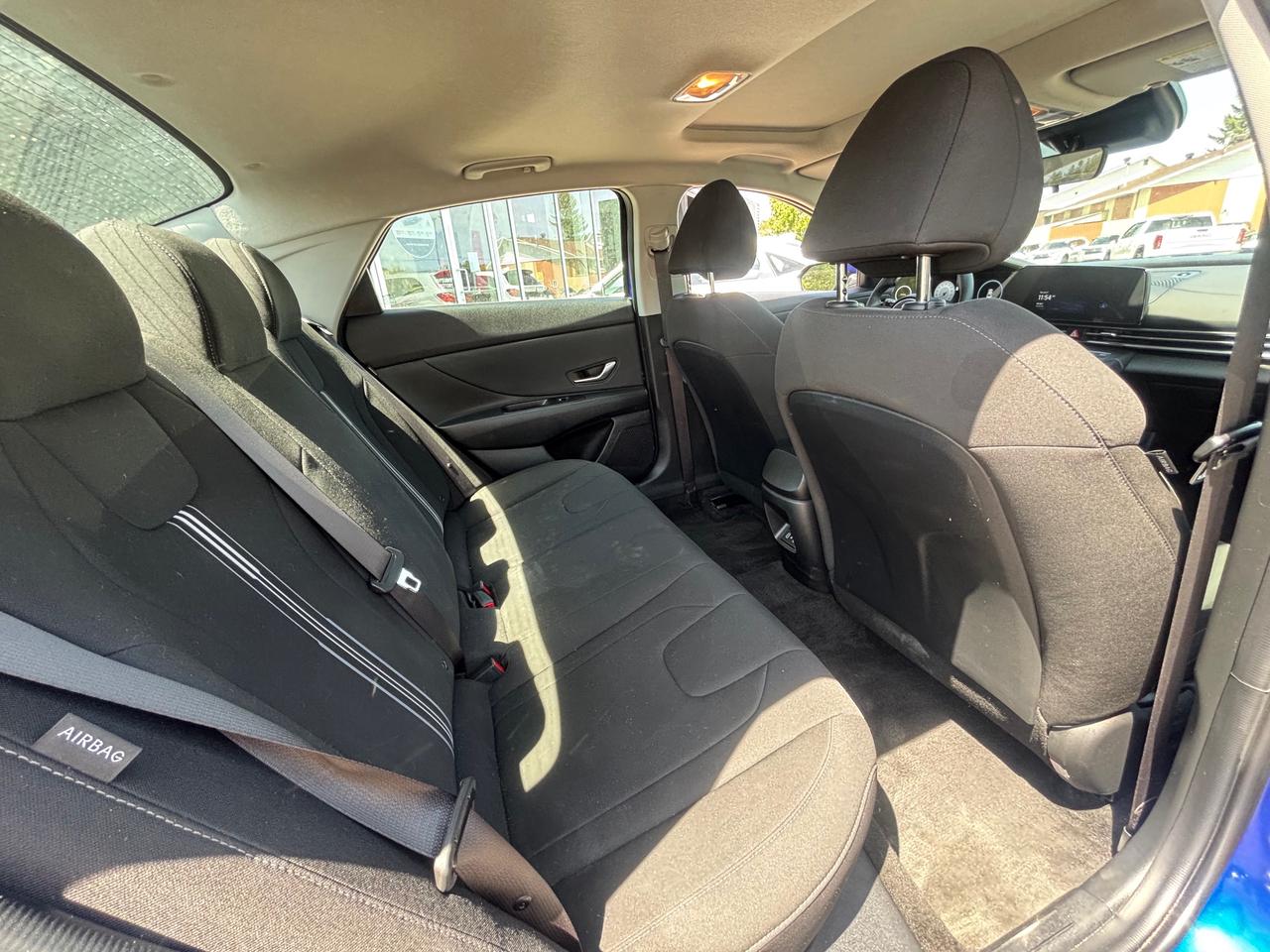 2025 Hyundai Elantra Preferred w/Tech Pkg 4dr Sedan Photo4