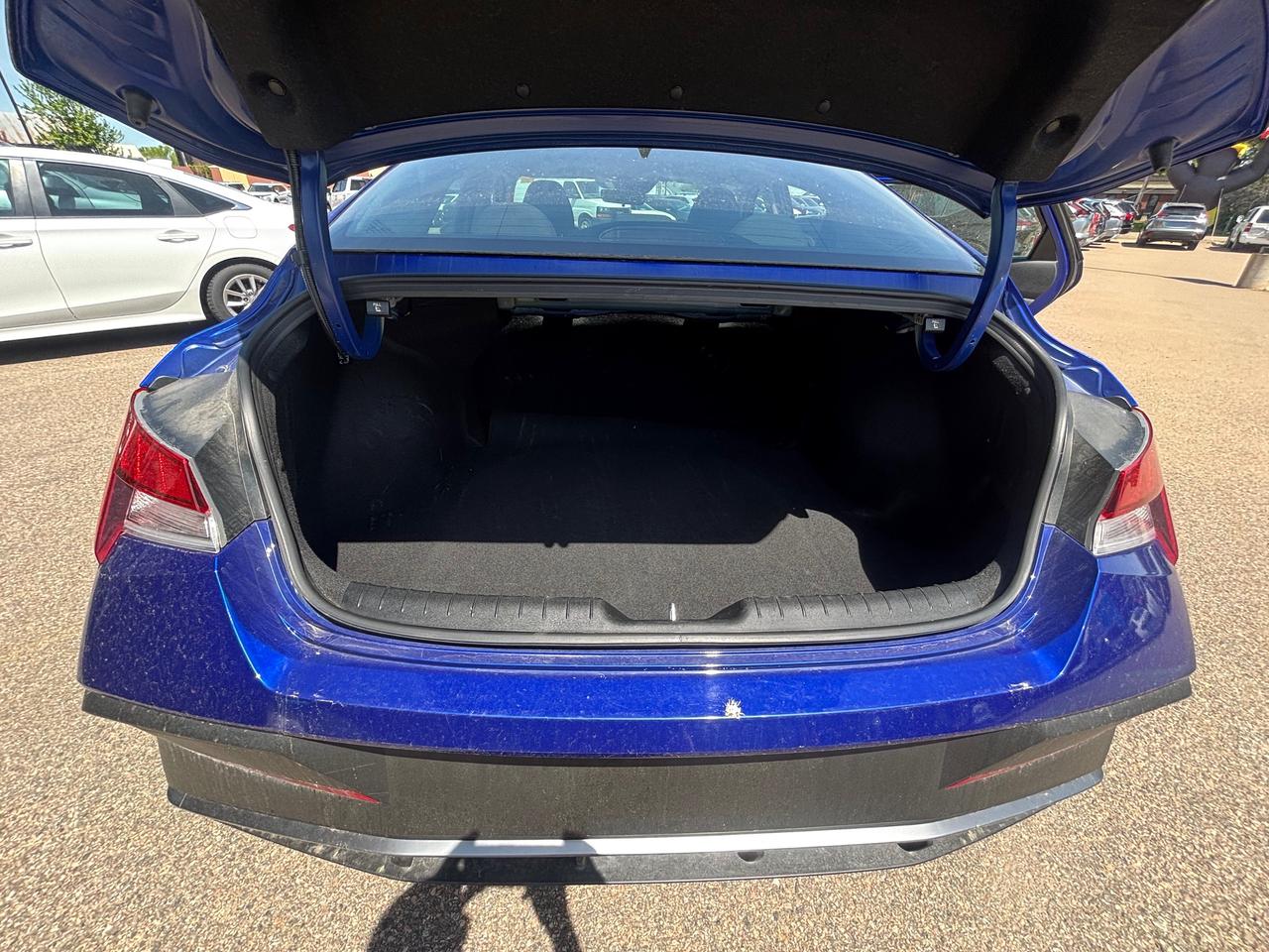 2025 Hyundai Elantra Preferred w/Tech Pkg 4dr Sedan Photo