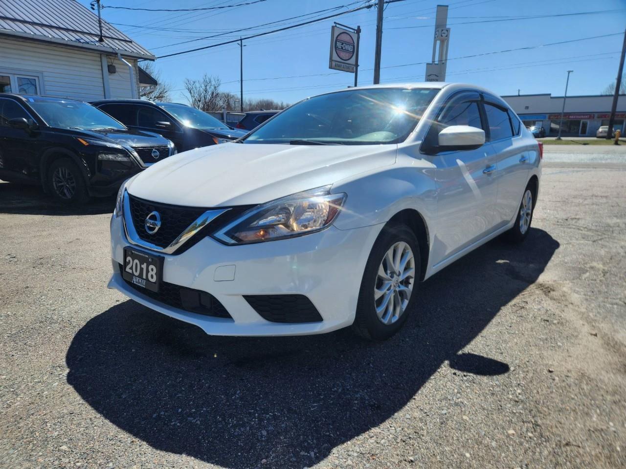 2018 Nissan Sentra 1.8 SV (CVT) 4dr Sedan Photo