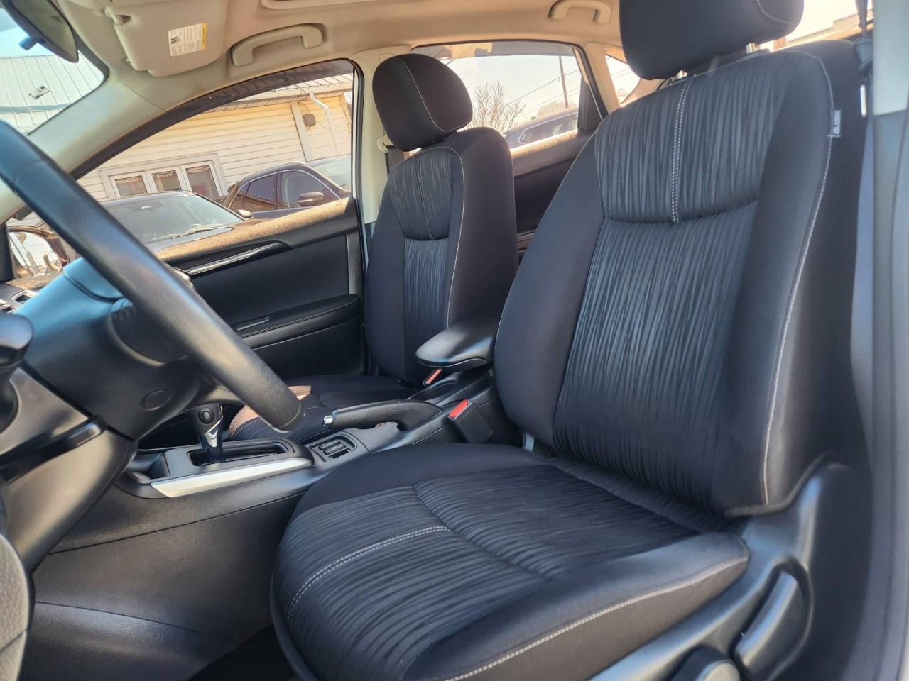 2018 Nissan Sentra 1.8 SV (CVT) 4dr Sedan Photo