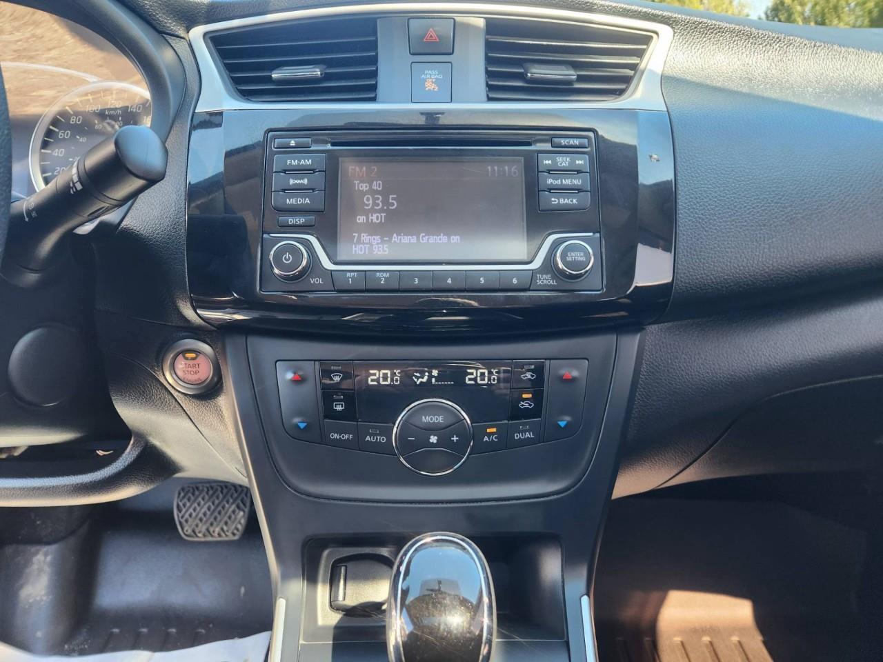 2018 Nissan Sentra 1.8 SV (CVT) 4dr Sedan Photo