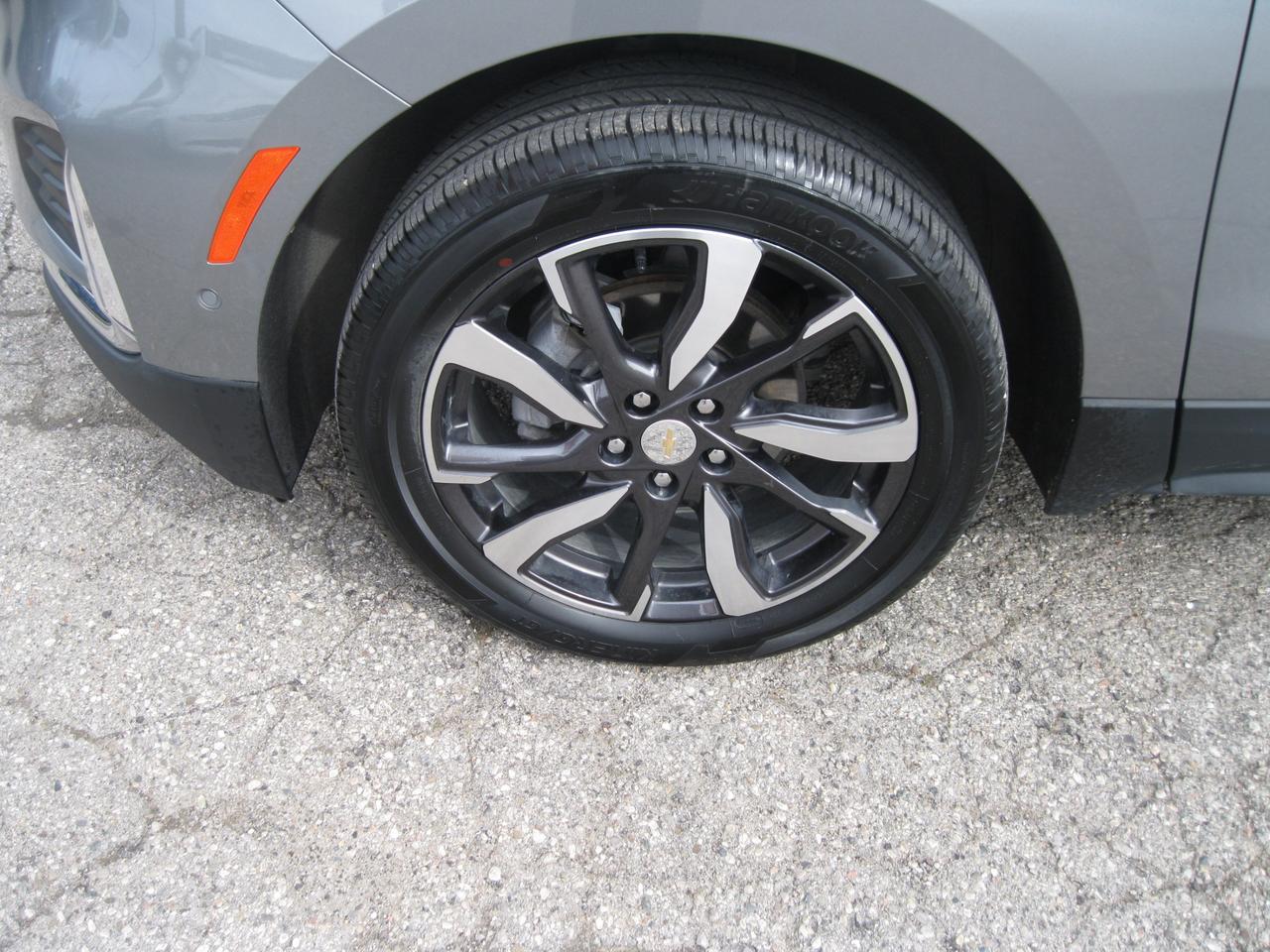 2023 Chevrolet Equinox Premier All-Wheel Drive Photo