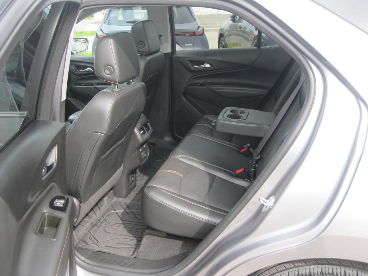 2023 Chevrolet Equinox Premier All-Wheel Drive Photo
