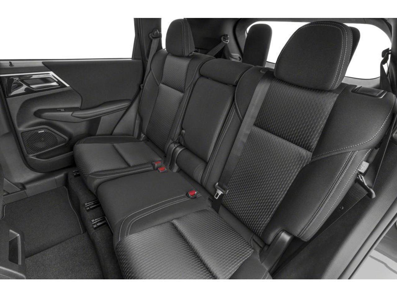 2026 Mitsubishi Outlander ES 4dr S-AWC Photo