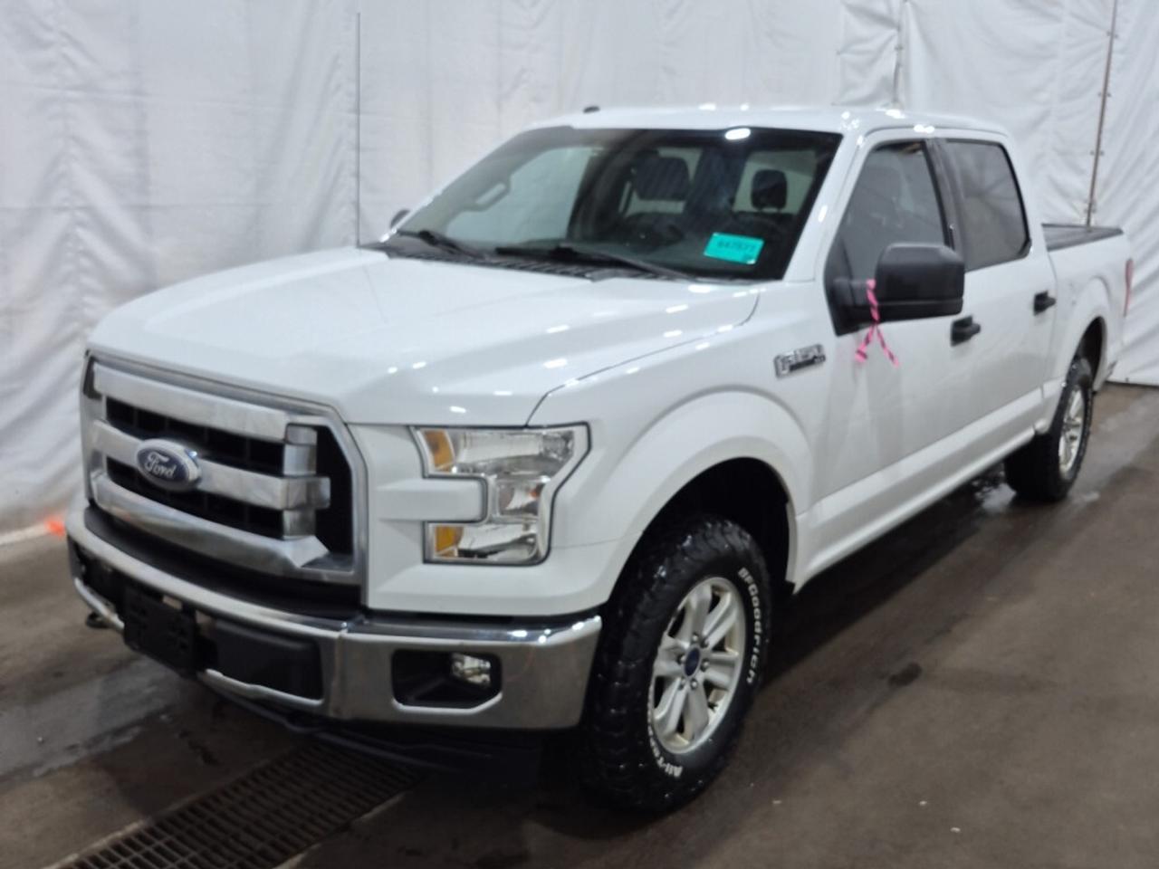 2017 Ford F-150 XLT - Crew Cab - 4x4 - 3.5L V6 Gas - ALL Service R Photo