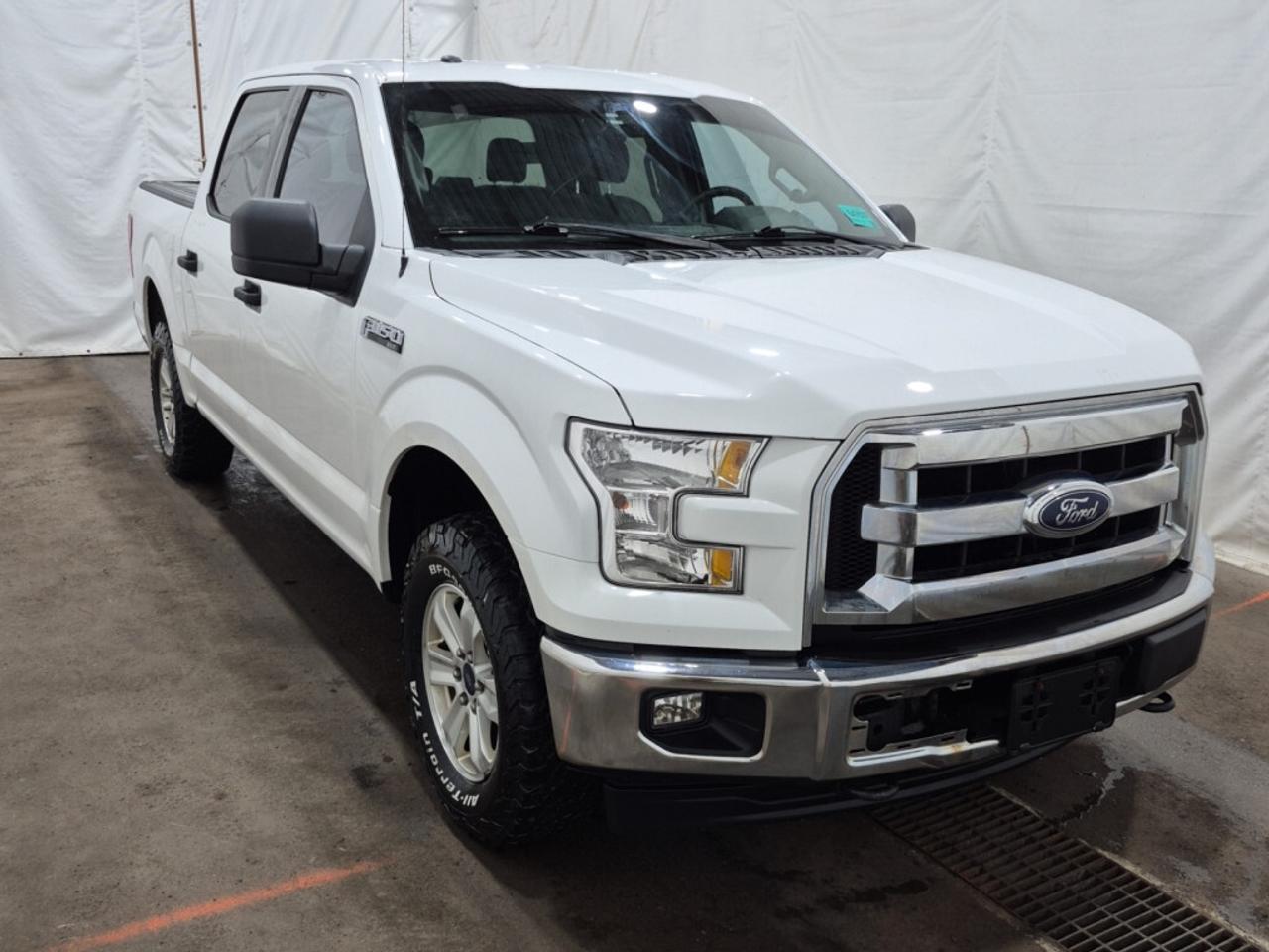 2017 Ford F-150 XLT - Crew Cab - 4x4 - 3.5L V6 Gas - ALL Service R Photo0
