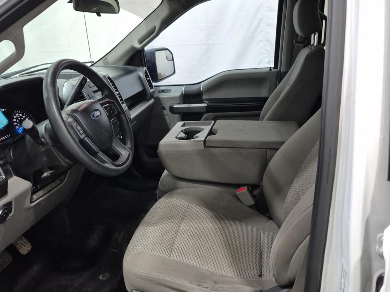 2017 Ford F-150 XLT - Crew Cab - 4x4 - 3.5L V6 Gas - ALL Service R Photo