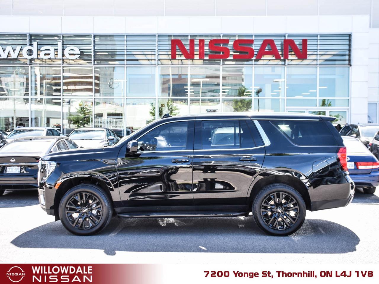 2024 GMC Yukon SLE 4dr 4x4 Photo2