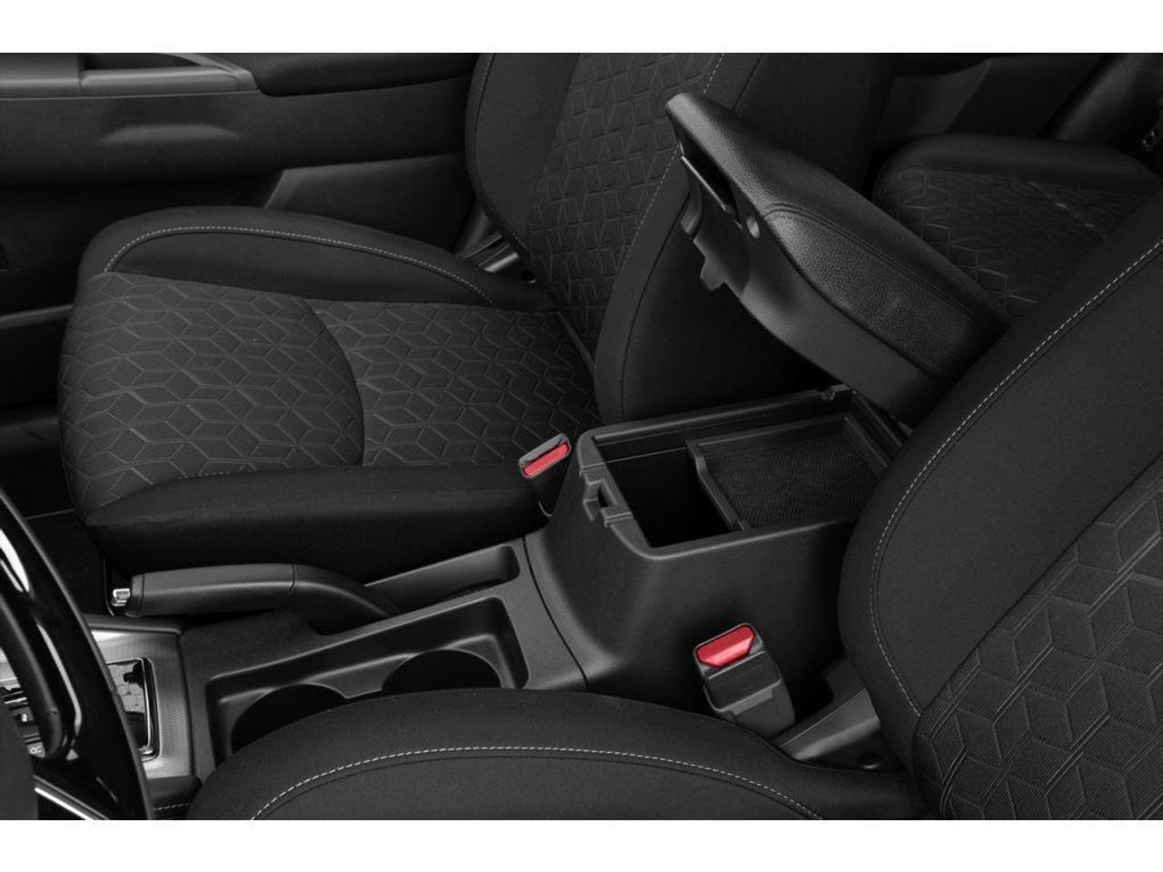 2026 Mitsubishi RVR SEL 4dr AWC Photo