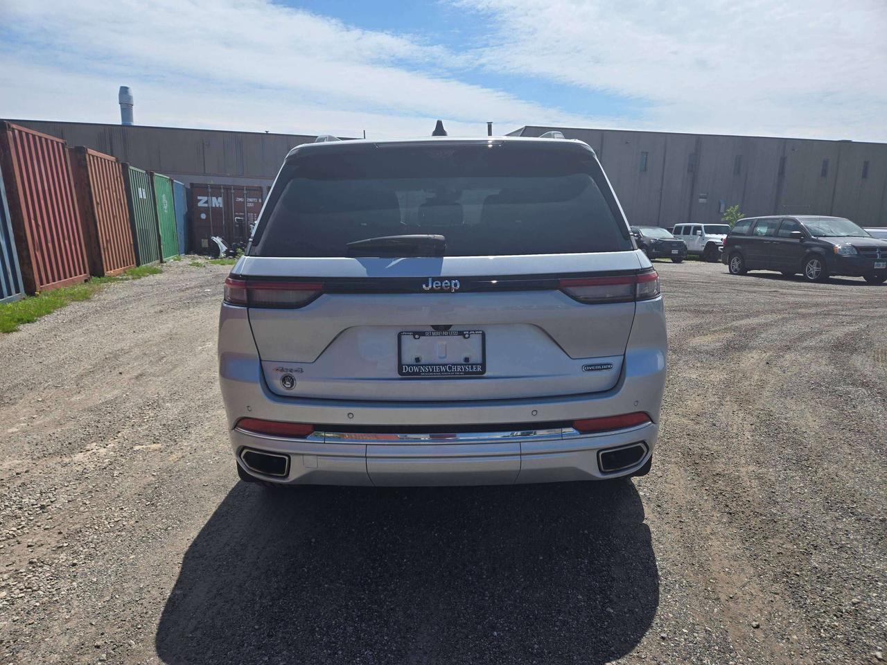 2023 Jeep Grand Cherokee Overland w/Massage Seat, HUD, 19 Speakers Photo