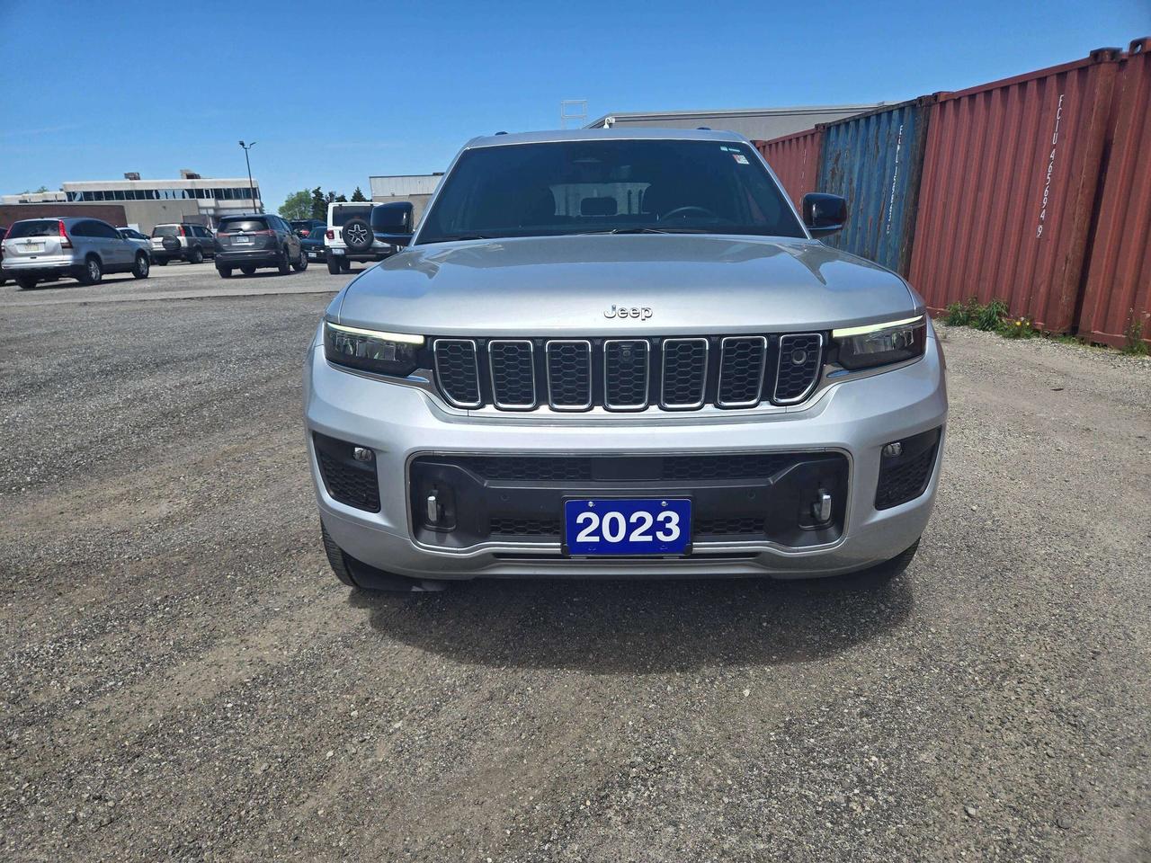 2023 Jeep Grand Cherokee Overland w/Massage Seat, HUD, 19 Speakers Photo4