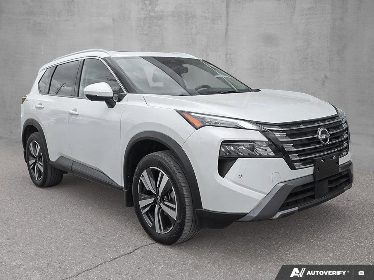 2024 Nissan Rogue SL AWD | Apple Car Play | 360 View Cameras | Moonroof | Photo
