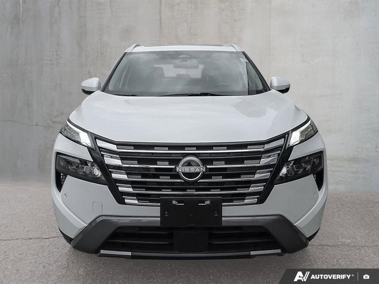 2024 Nissan Rogue SL AWD | Apple Car Play | 360 View Cameras | Moonroof | Photo