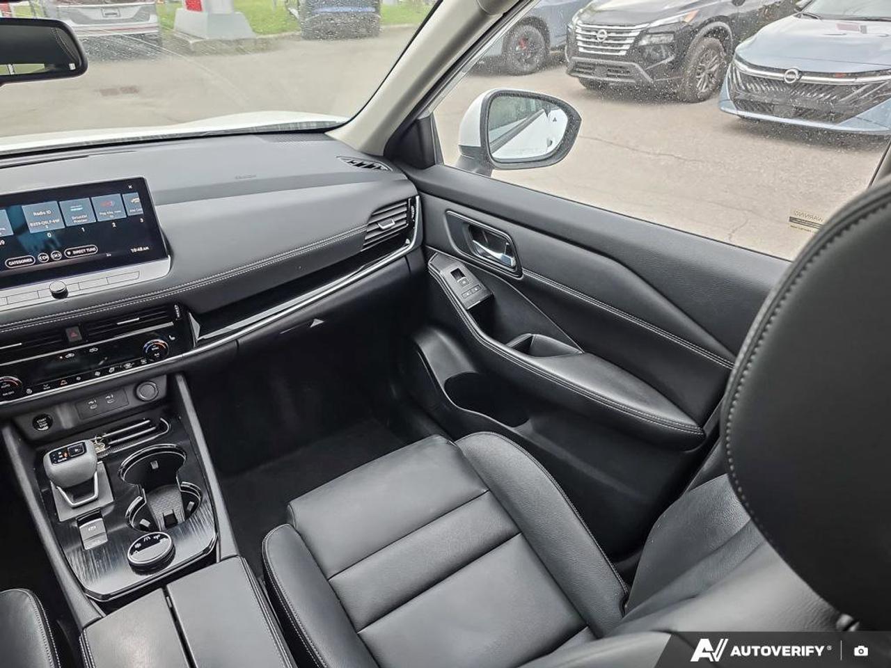 2024 Nissan Rogue SL AWD | Apple Car Play | 360 View Cameras | Moonroof | Photo