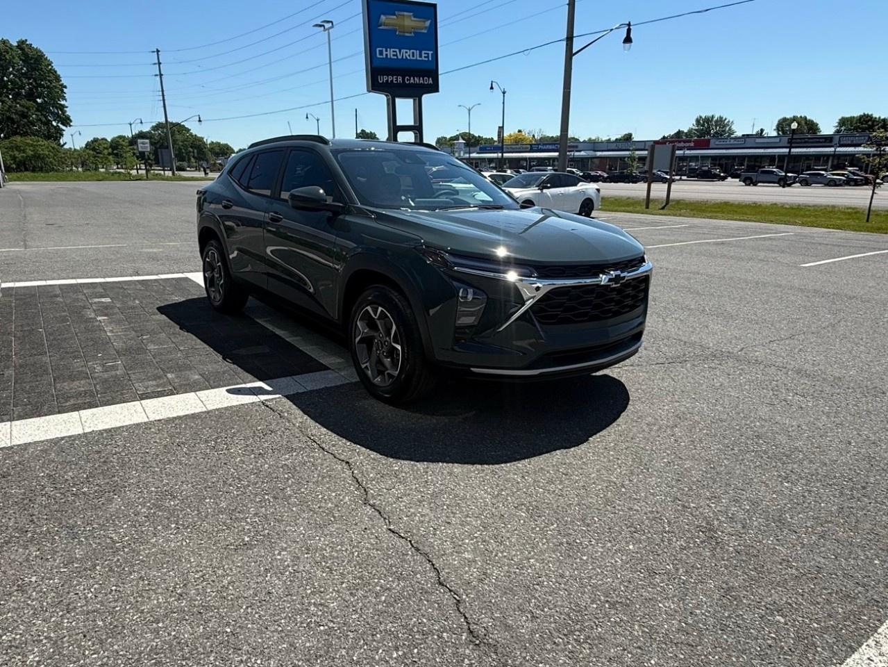 2026 Chevrolet Trax Fwd 4dr Lt Photo