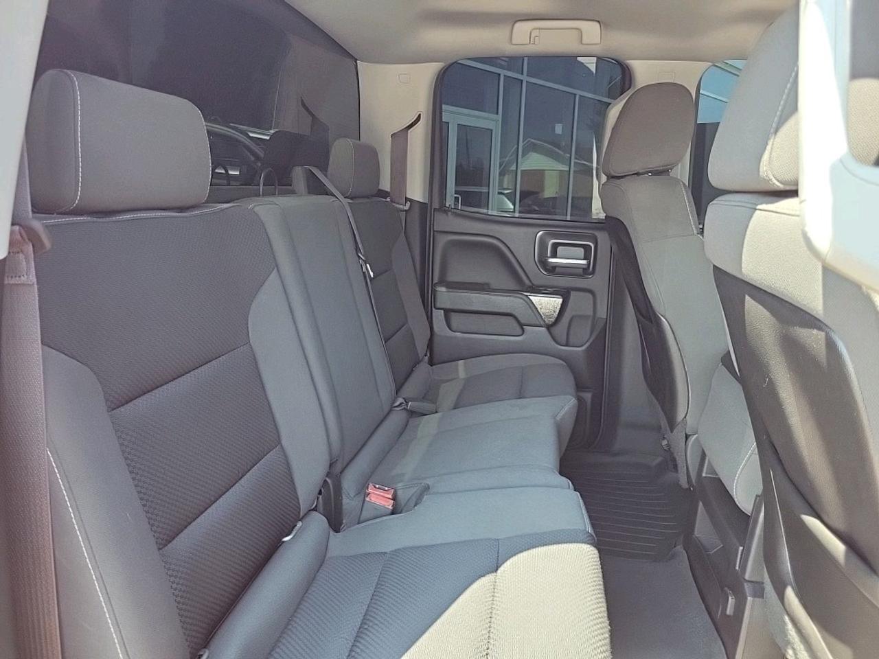 2026 Mitsubishi Outlander PHEV ES 4dr S-AWC Photo