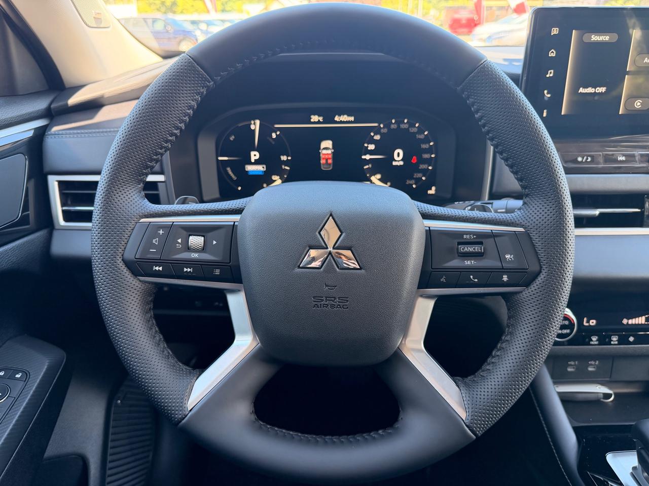 2026 Mitsubishi Outlander PHEV ES 4dr S-AWC Photo