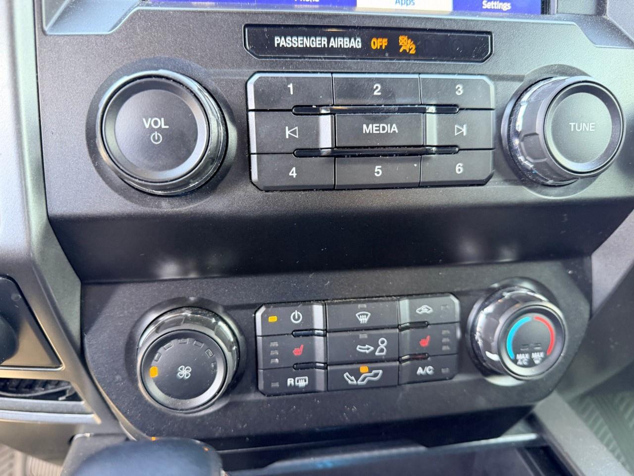 2019 Ford F-150 XLT 4WD SuperCrew 5.5' Box Photo