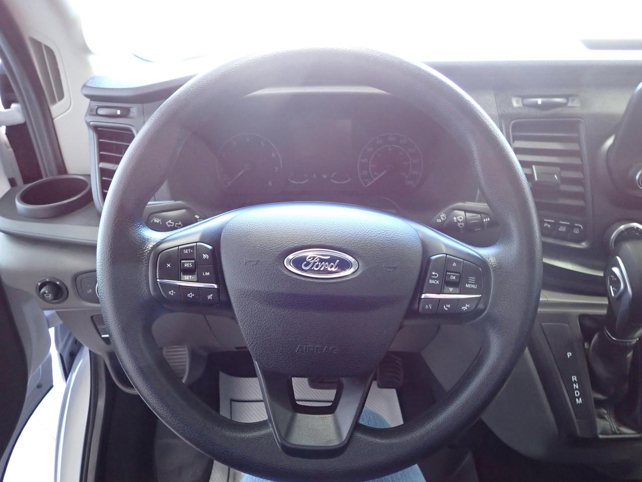 2025 Ford Transit Passenger Wagon 350 MED ROOF 12 PASS Photo