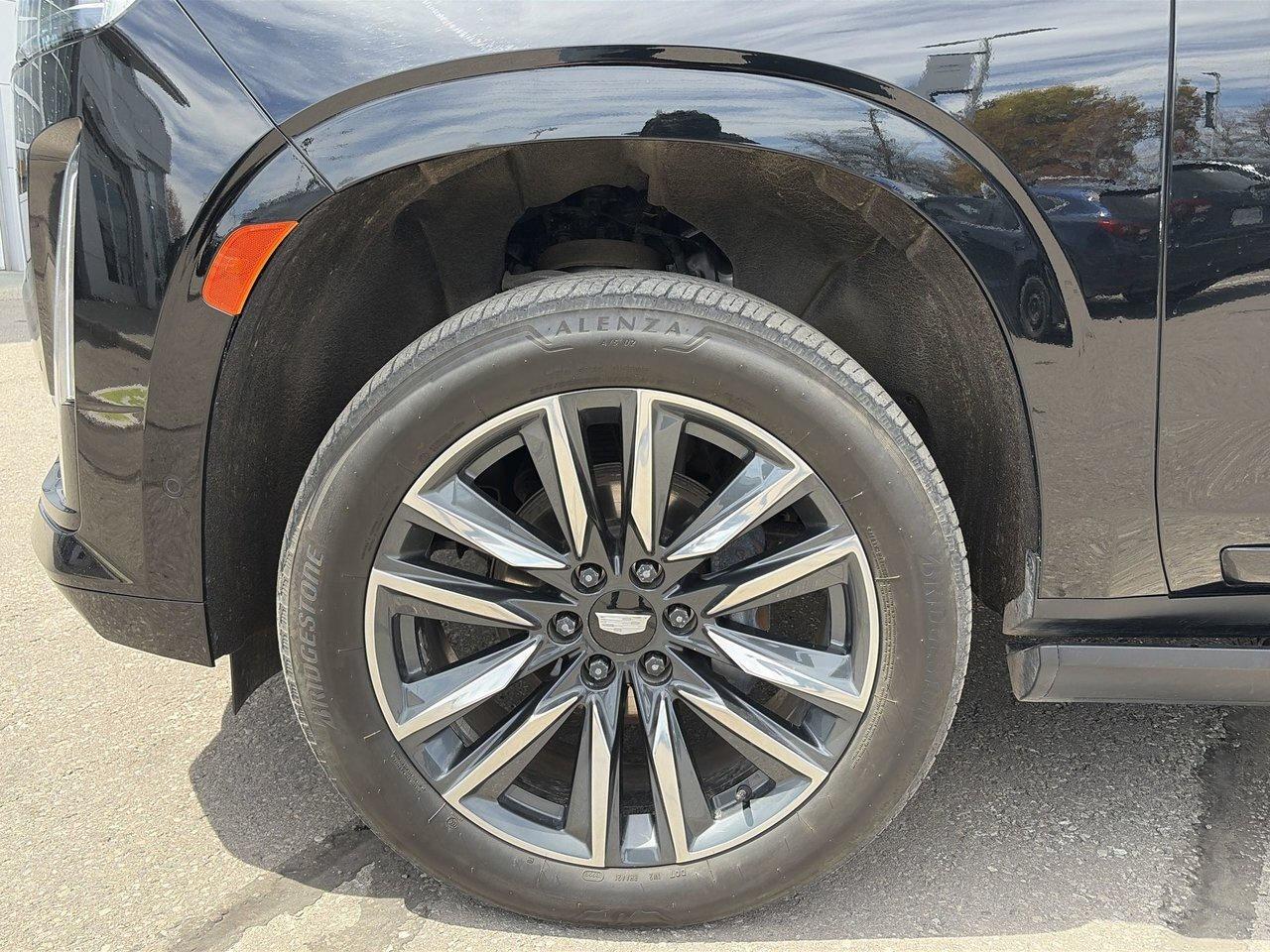 2023 Cadillac Escalade Sport Platinum Low Kms SuperCruise Dual Rear Scree Photo