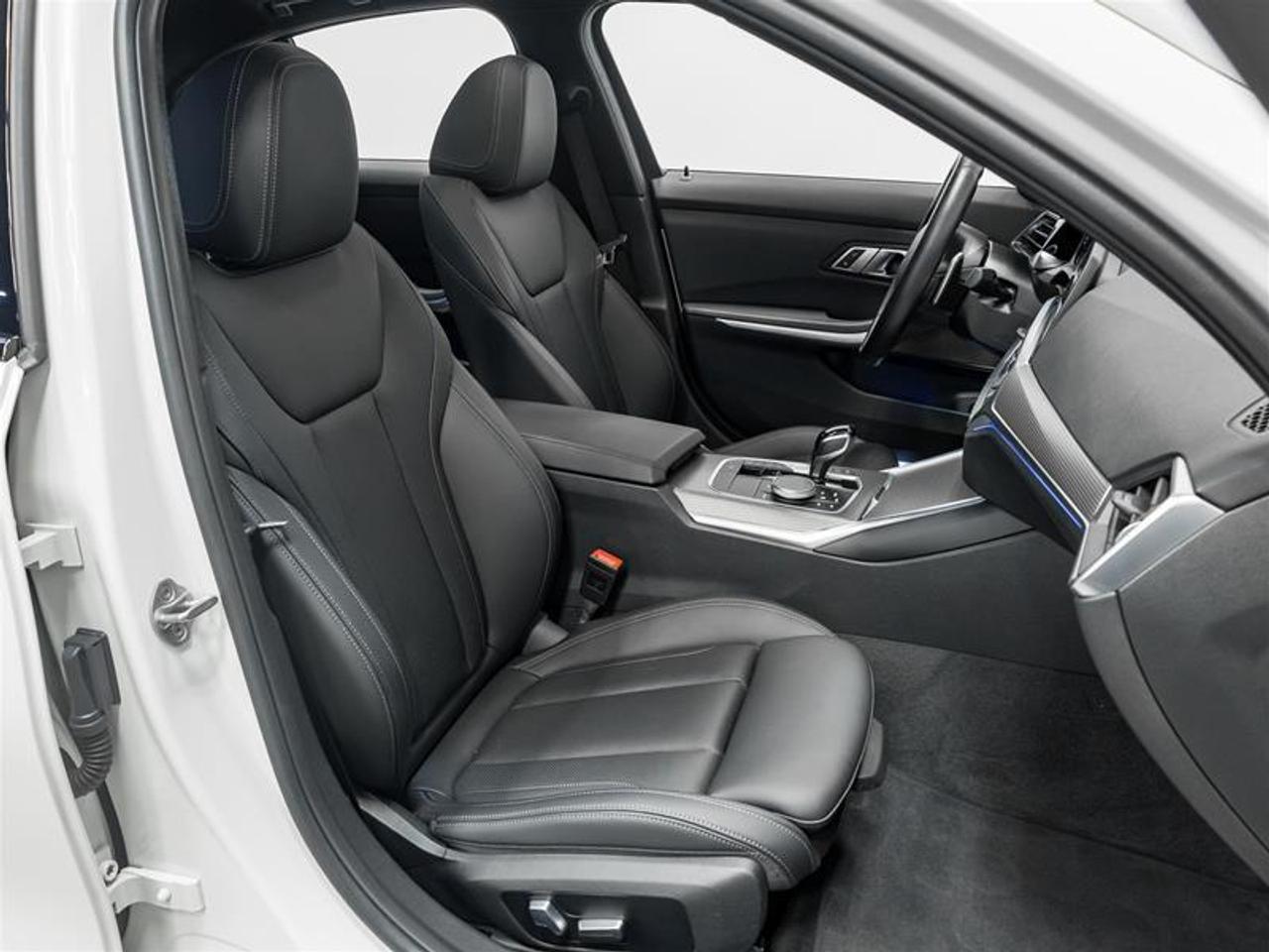 2022 BMW M340 i xDrive 4dr All-Wheel Drive Sedan Photo