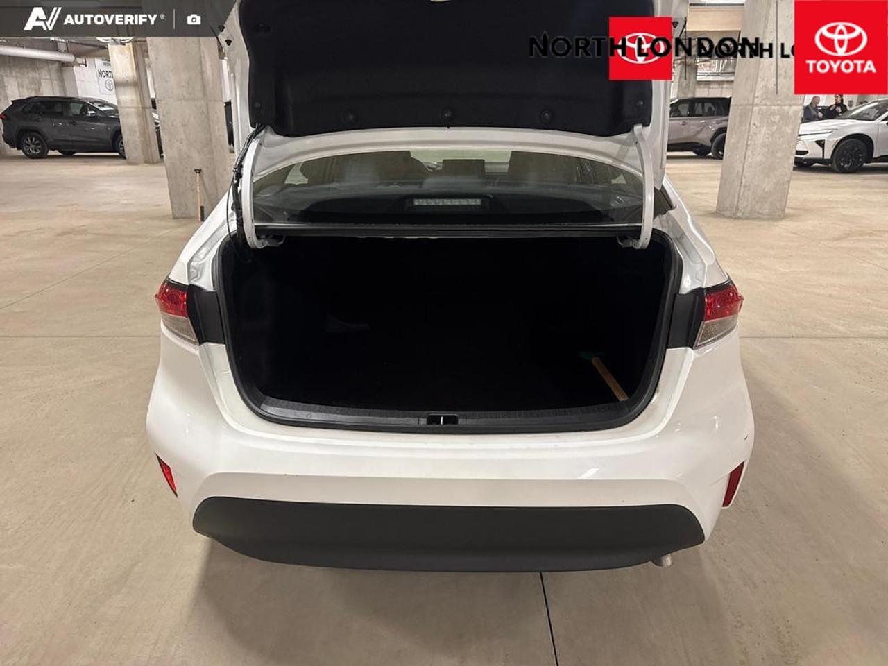 2024 Toyota Corolla LE 4DR SEDAN Photo