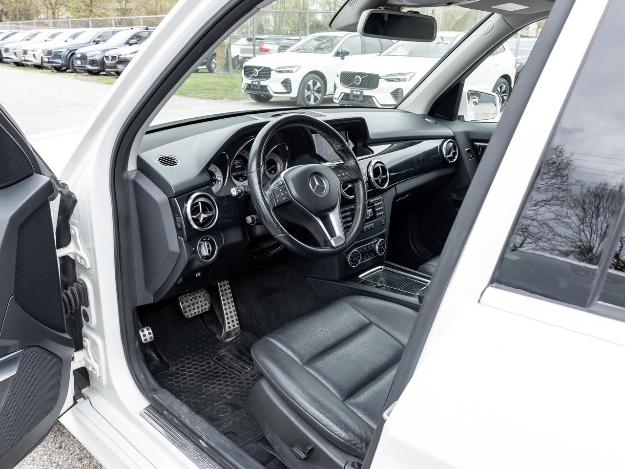 2013 Mercedes-Benz GLK-Class 4MATIC GLK 350 TRADE IN  NO ACCIDENTS  SAFETY CERT Photo