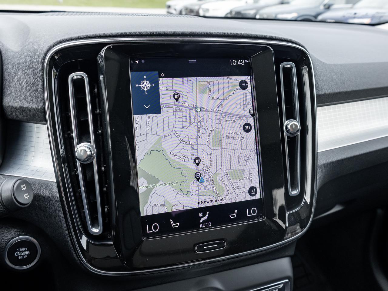 2022 Volvo XC40 T5 AWD  HARMAN KARDON  NAVI  PREMIUM PACK  CPO Photo