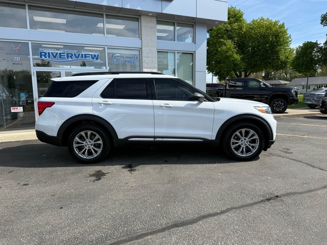 2020 Ford Explorer XLT 4DR 4X4 Photo