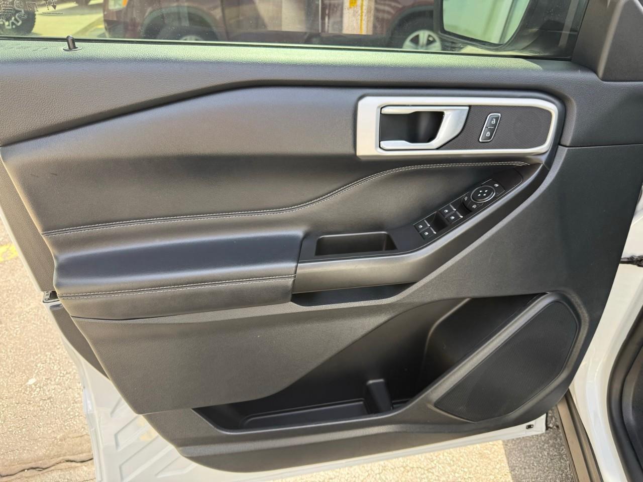 2020 Ford Explorer XLT 4DR 4X4 Photo