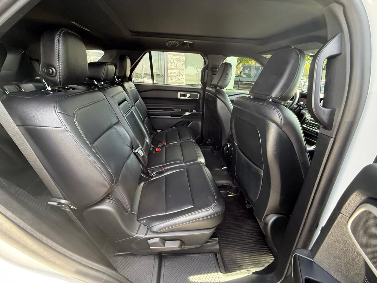 2020 Ford Explorer XLT 4DR 4X4 Photo